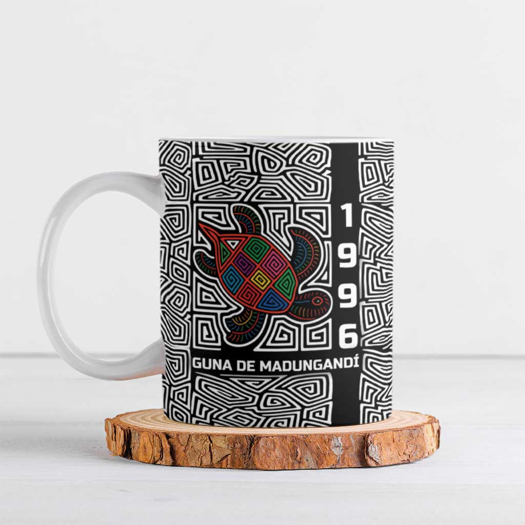 Indigenous Regions of Panama Guna de Madungandí Ceramic Mug with Colorful Turtle and Black White Geometric Pattern - Wonder Print Shop