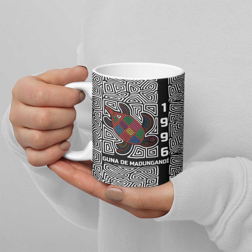 Indigenous Regions of Panama Guna de Madungandí Ceramic Mug with Colorful Turtle and Black White Geometric Pattern - Wonder Print Shop