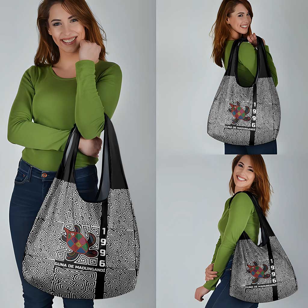 Indigenous Regions of Panama Guna de Madungandí Grocery Bag with Colorful Turtle and Black White Geometric Pattern - Wonder Print Shop