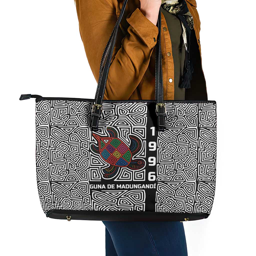 Indigenous Regions of Panama Guna de Madungandí Leather Tote Bag with Colorful Turtle and Black White Geometric Pattern - Wonder Print Shop