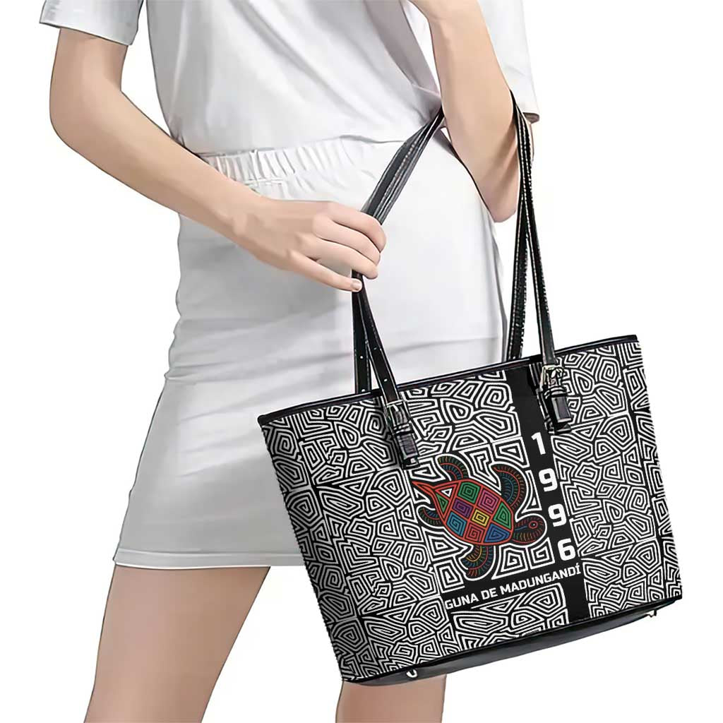 Indigenous Regions of Panama Guna de Madungandí Leather Tote Bag with Colorful Turtle and Black White Geometric Pattern - Wonder Print Shop