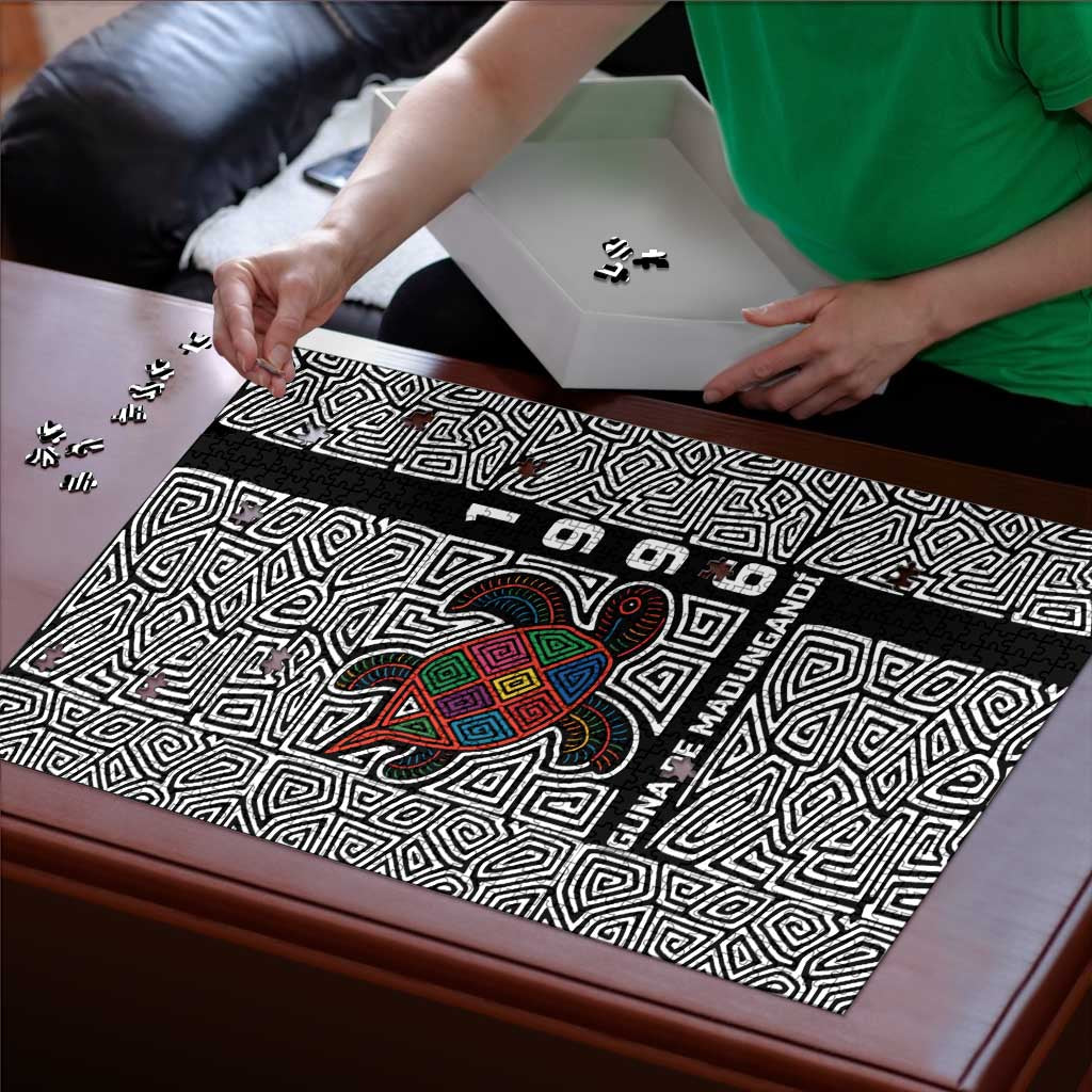 Indigenous Regions of Panama Guna de Madungandí Puzzle with Colorful Turtle and Black White Geometric Pattern - Wonder Print Shop