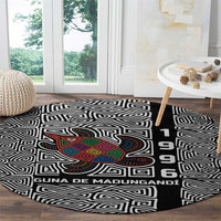 Indigenous Regions of Panama Guna de Madungandí Round Carpet with Colorful Turtle and Black White Geometric Pattern - Wonder Print Shop