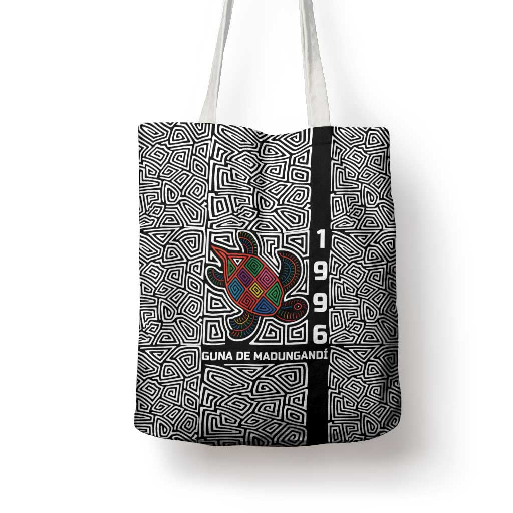 Indigenous Regions of Panama Guna de Madungandí Tote Bag with Colorful Turtle and Black White Geometric Pattern - Wonder Print Shop