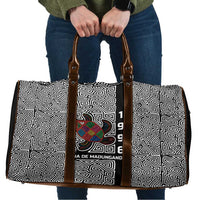 Indigenous Regions of Panama Guna de Madungandí Travel Bag with Colorful Turtle and Black White Geometric Pattern - Wonder Print Shop