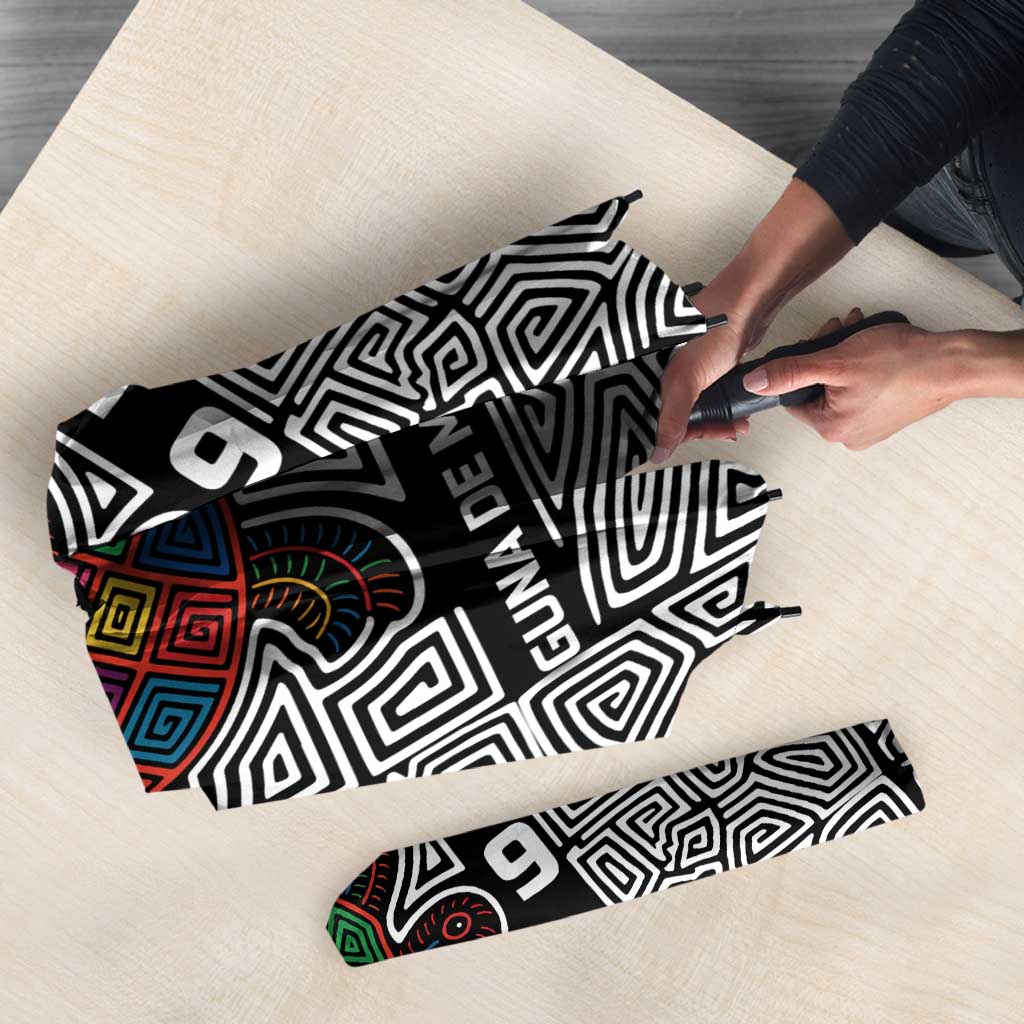 Indigenous Regions of Panama Guna de Madungandí Umbrella with Colorful Turtle and Black White Geometric Pattern - Wonder Print Shop