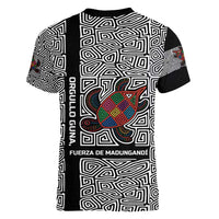 Indigenous Regions of Panama Guna de Madungandí Women V-Neck T-Shirt with Colorful Turtle and Black White Geometric Pattern - Wonder Print Shop