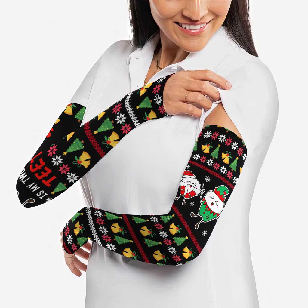 My Two Front Teeth Christmas Design Arm Sleeves Xmas Holiday Patterns - Wonder Print Shop