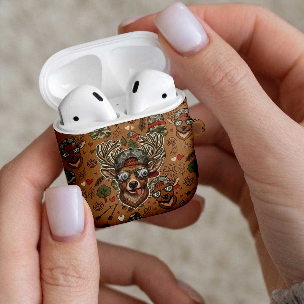 Valentine Buck AirPods Case with Camo Cap and XOXO Pattern Retro Hunting