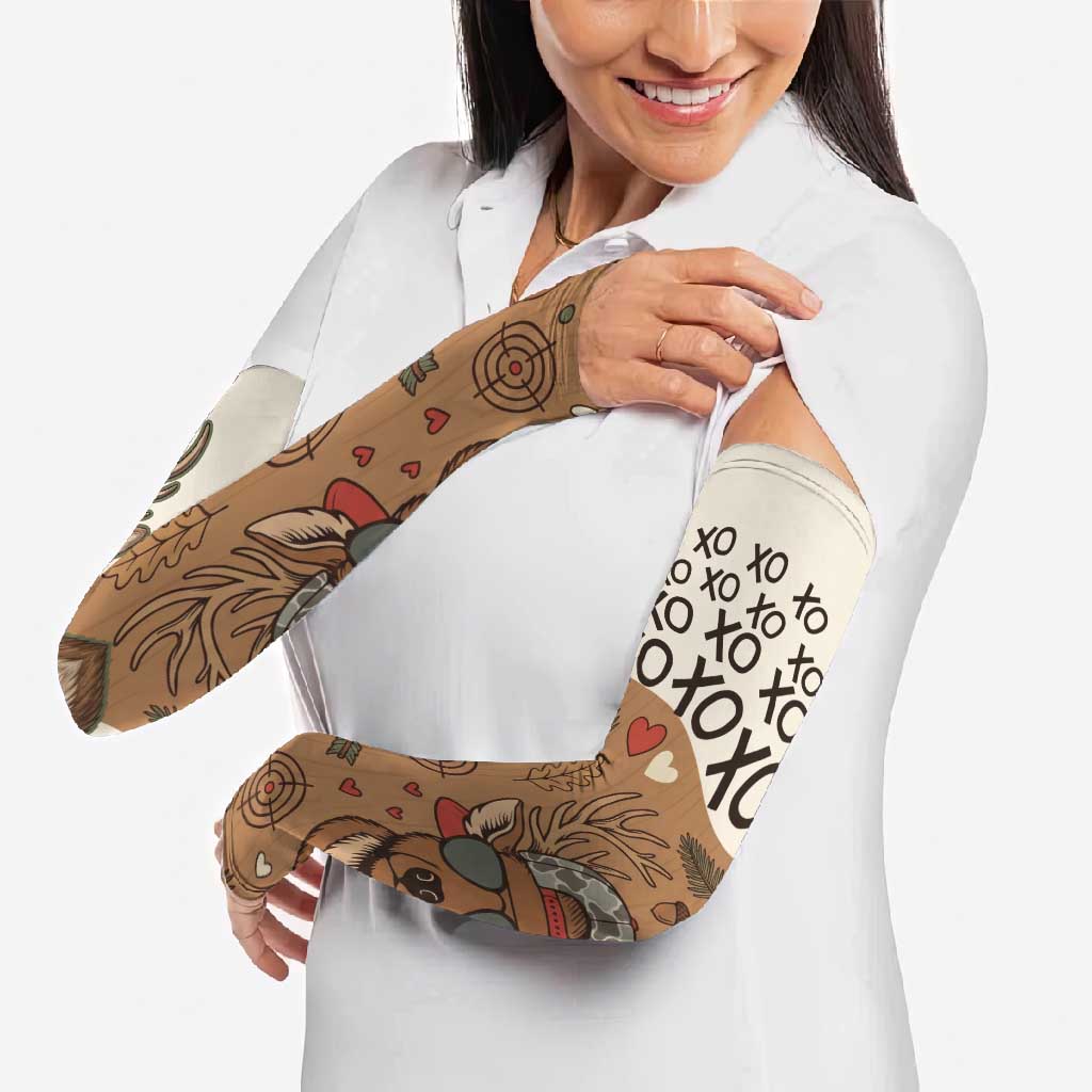 Valentine Buck Arm Sleeves with Camo Cap and XOXO Pattern Retro Hunting
