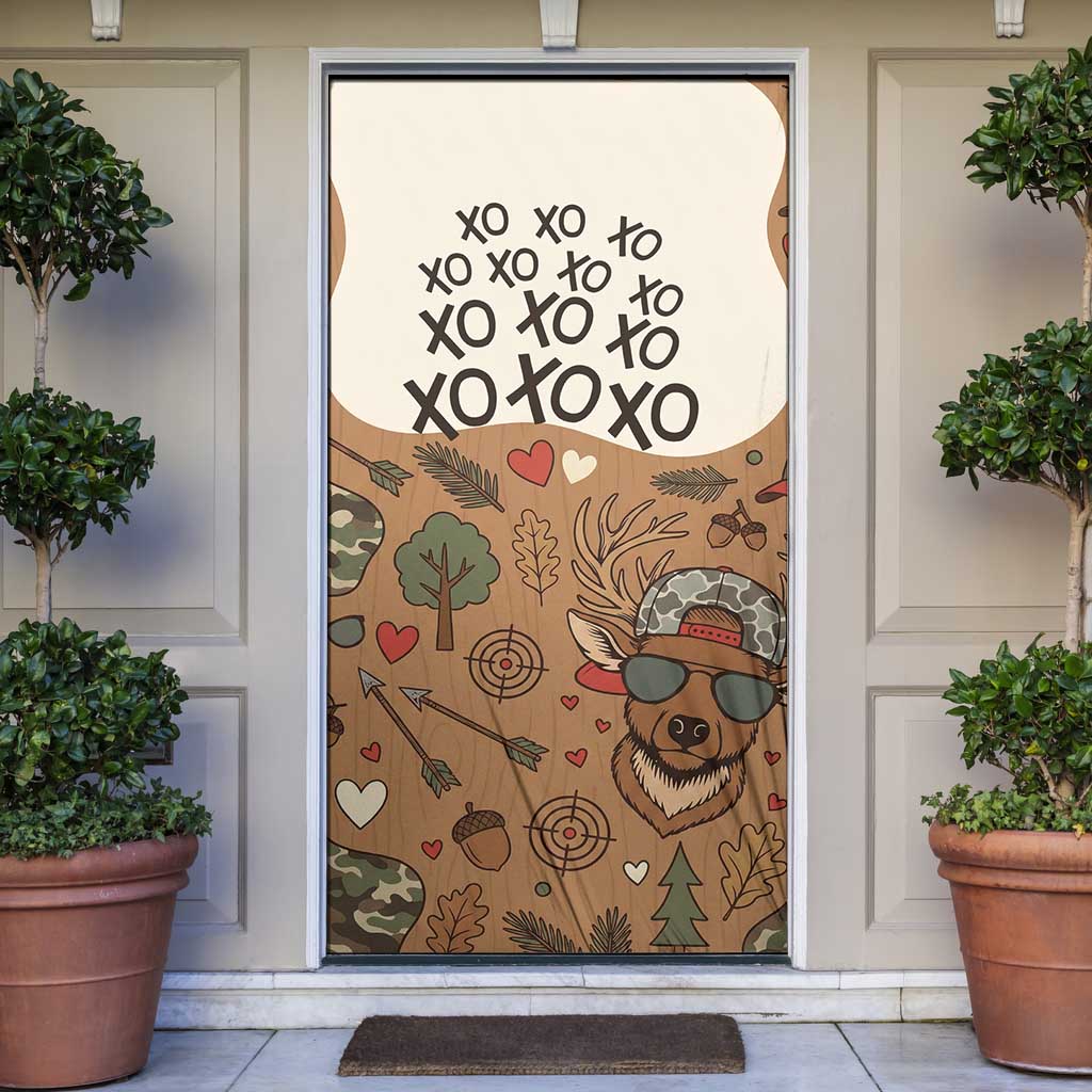 Valentine Buck Door Cover with Camo Cap and XOXO Pattern Retro Hunting