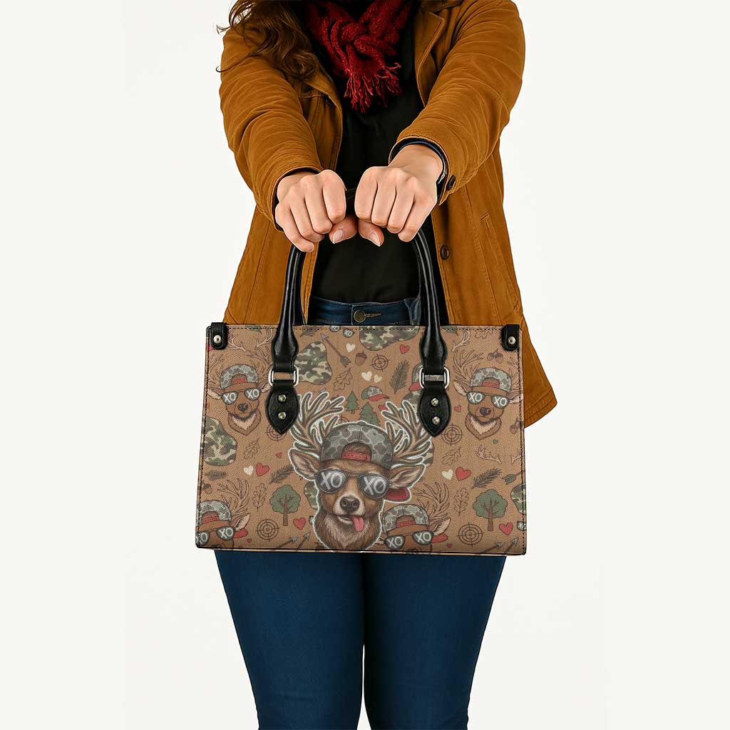 Valentine Buck Leather Bag with Camo Cap and XOXO Pattern Retro Hunting