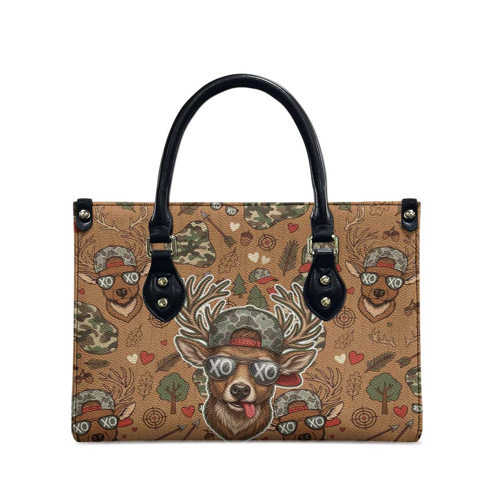 Valentine Buck Leather Bag with Camo Cap and XOXO Pattern Retro Hunting