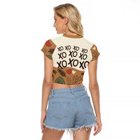 Valentine Buck Raglan Cropped T Shirt with Camo Cap and XOXO Pattern Retro Hunting