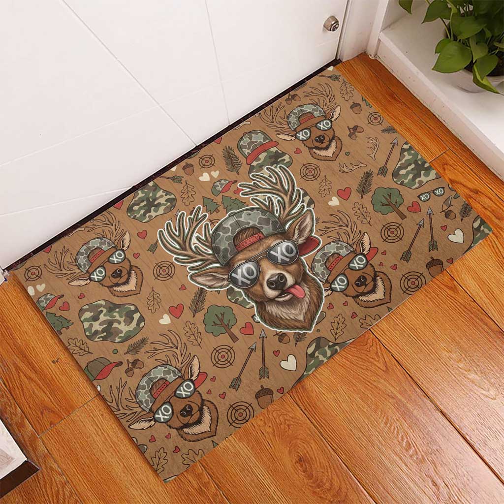Valentine Buck Rubber Doormat with Camo Cap and XOXO Pattern Retro Hunting