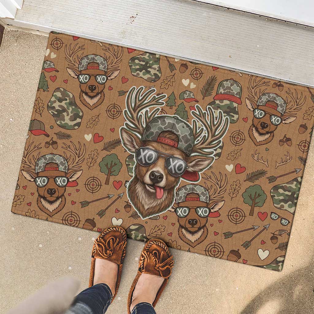 Valentine Buck Rubber Doormat with Camo Cap and XOXO Pattern Retro Hunting