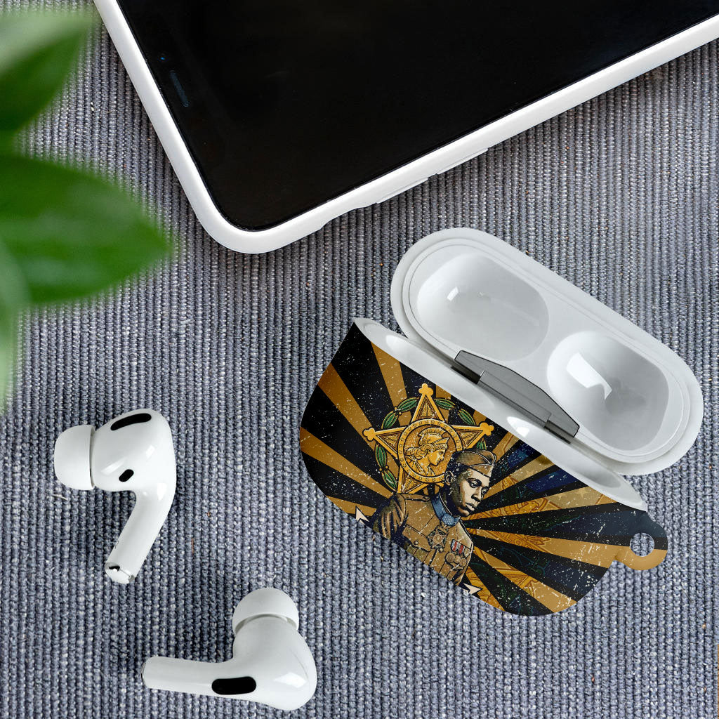 Freddie Stowers AirPods Case Medal Of Honor Hero - Vintage Retro Sunburst - Military Valor Heritage