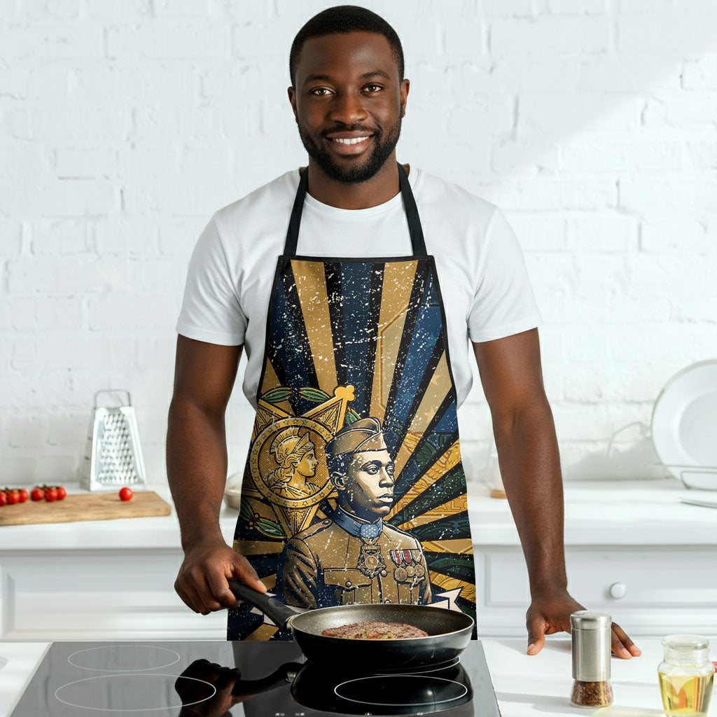 Freddie Stowers Apron Medal Of Honor Hero - Vintage Retro Sunburst - Military Valor Heritage