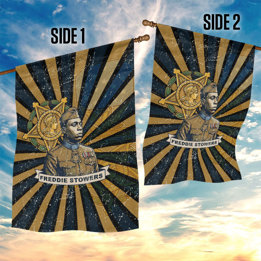 Freddie Stowers Garden Flag Medal Of Honor Hero - Vintage Retro Sunburst - Military Valor Heritage