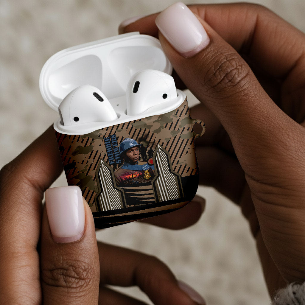 Freddie Stowers African American AirPods Case Medal Of Honor Red Hand - Military Camouflage Striped World War I