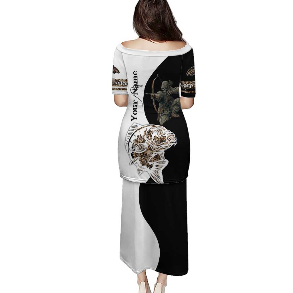 Carp Hunter Bowfishing Customize Name Puletasi Camouflage Archer Graphic and Black White Split Layout - Wonder Print Shop