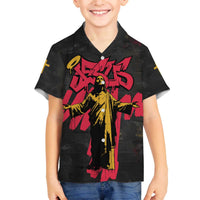 Jesus Graffiti Design Family Matching Off The Shoulder Long Sleeve Dress and Hawaiian Shirt Crowned Portrait and Urban Street Art Style in Red Yellow Black Theme - Wonder Print Shop