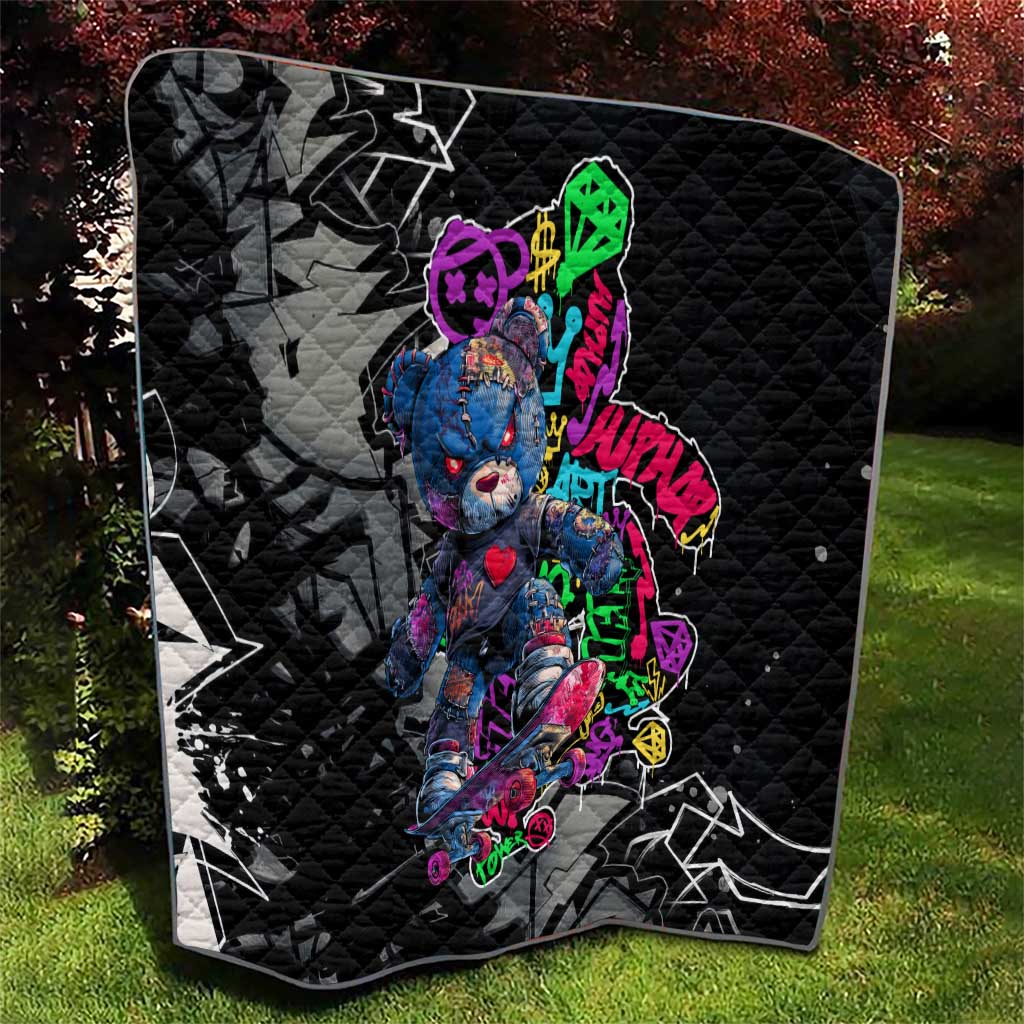 Teddy Bear Hip Hop Graffiti Street Art Quilt Crown Shades and Colorful Spray Paint Design - Wonder Print Shop