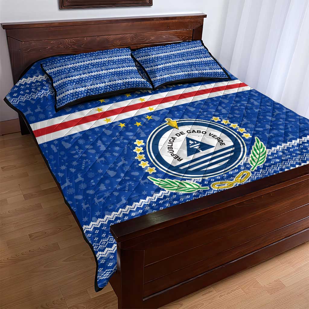 Cape Verde Christmas Quilt Bed Set with Blue Festive Pattern Sailing Santa and National Emblem Motif - Wonder Print Shop