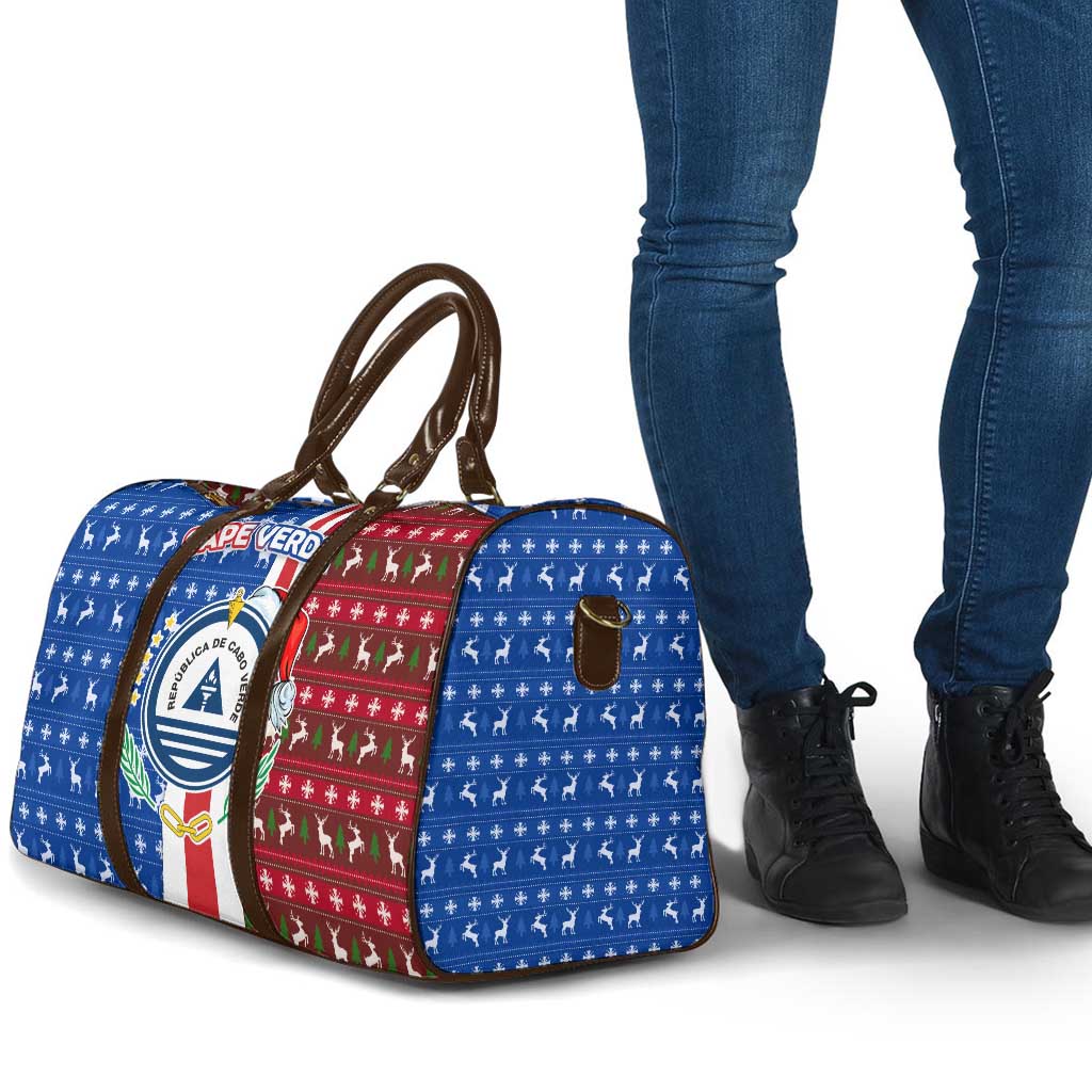 Cape Verde Christmas Travel Bag with Red and Blue Festive Pattern Christmas Tree and National Emblem Motif - Wonder Print Shop