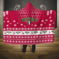 Texas Christmas Hooded Blanket with Red and White Snowflake Pattern Longhorn Skull and Christmas Cactus Motif - Wonder Print Shop