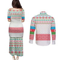 Azerbaijan Christmas Couples Matching Puletasi and Long Sleeve Button Shirt with Baku Skyline Azerbaijan Flag and Red Green Snowflake Pattern Design - Wonder Print Shop
