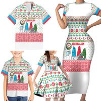 Azerbaijan Christmas Family Matching Short Sleeve Bodycon Dress and Hawaiian Shirt with Baku Skyline Azerbaijan Flag and Red Green Snowflake Pattern Design - Wonder Print Shop