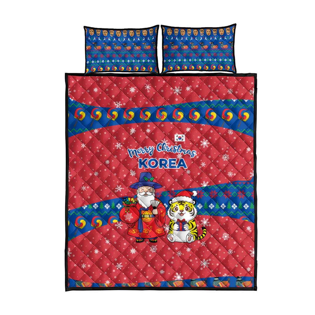 Korea Christmas Quilt Bed Set with Santa in Hanbok Tiger Character and Traditional Mask Pattern Design - Wonder Print Shop