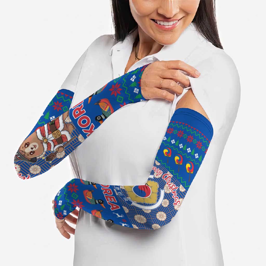 Korea Christmas Arm Sleeves with Bear in Hanbok National Emblem and Traditional Boat Pattern Design - Wonder Print Shop