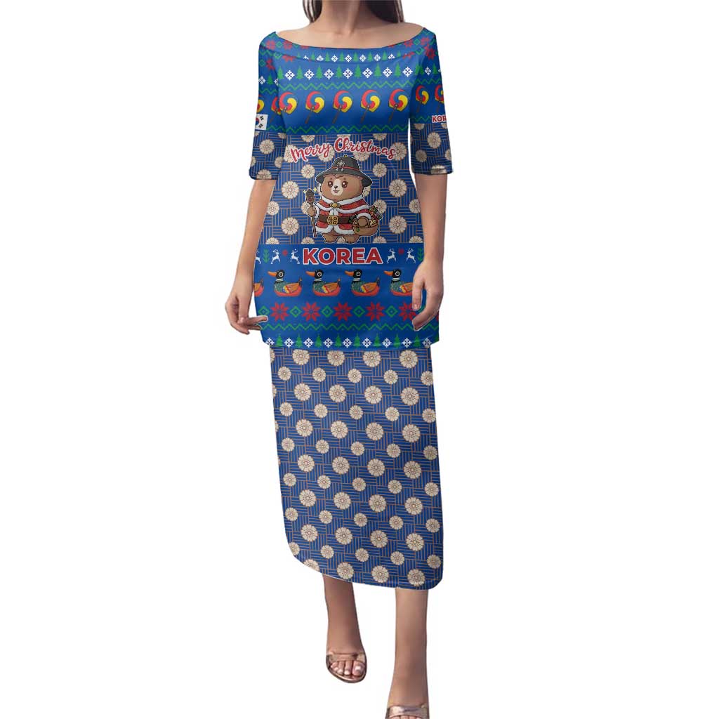 Korea Christmas Family Matching Puletasi and Hawaiian Shirt with Bear in Hanbok National Emblem and Traditional Boat Pattern Design - Wonder Print Shop