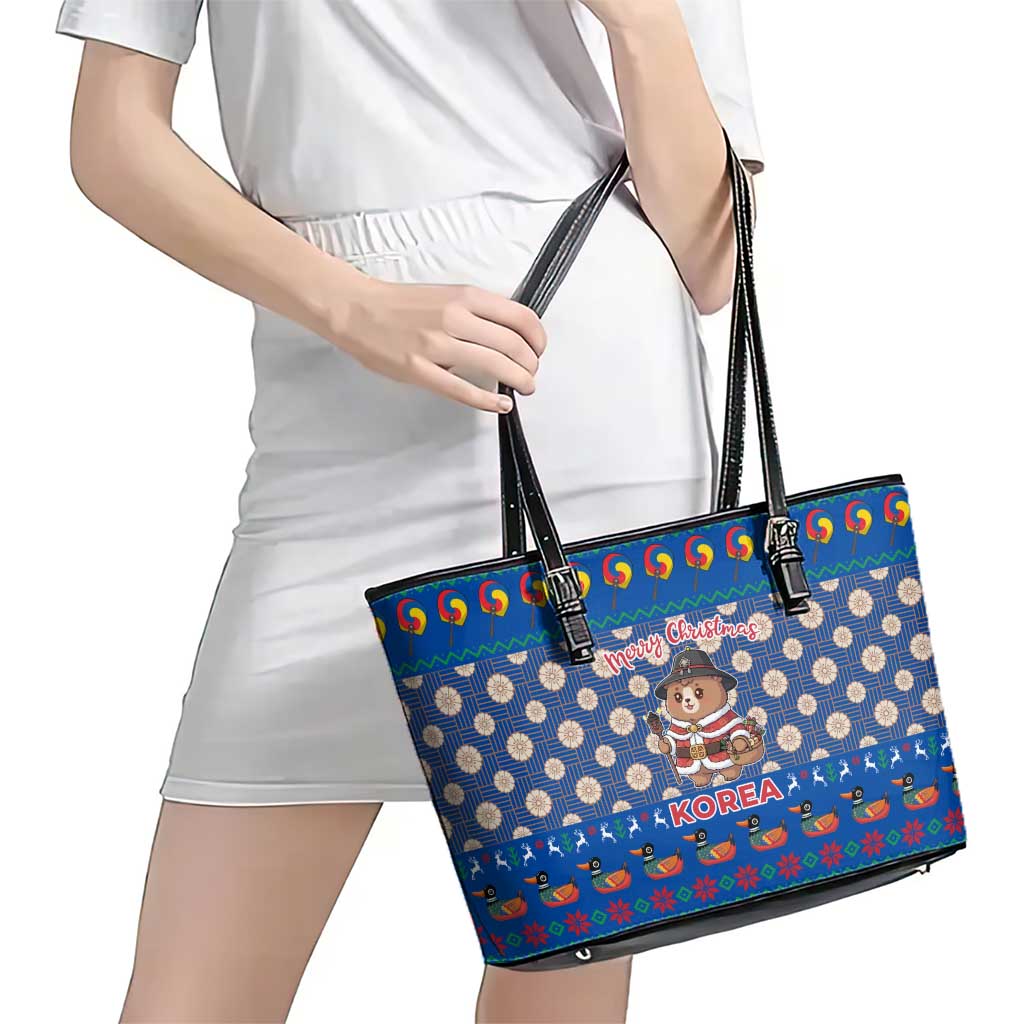 Korea Christmas Leather Tote Bag with Bear in Hanbok National Emblem and Traditional Boat Pattern Design - Wonder Print Shop