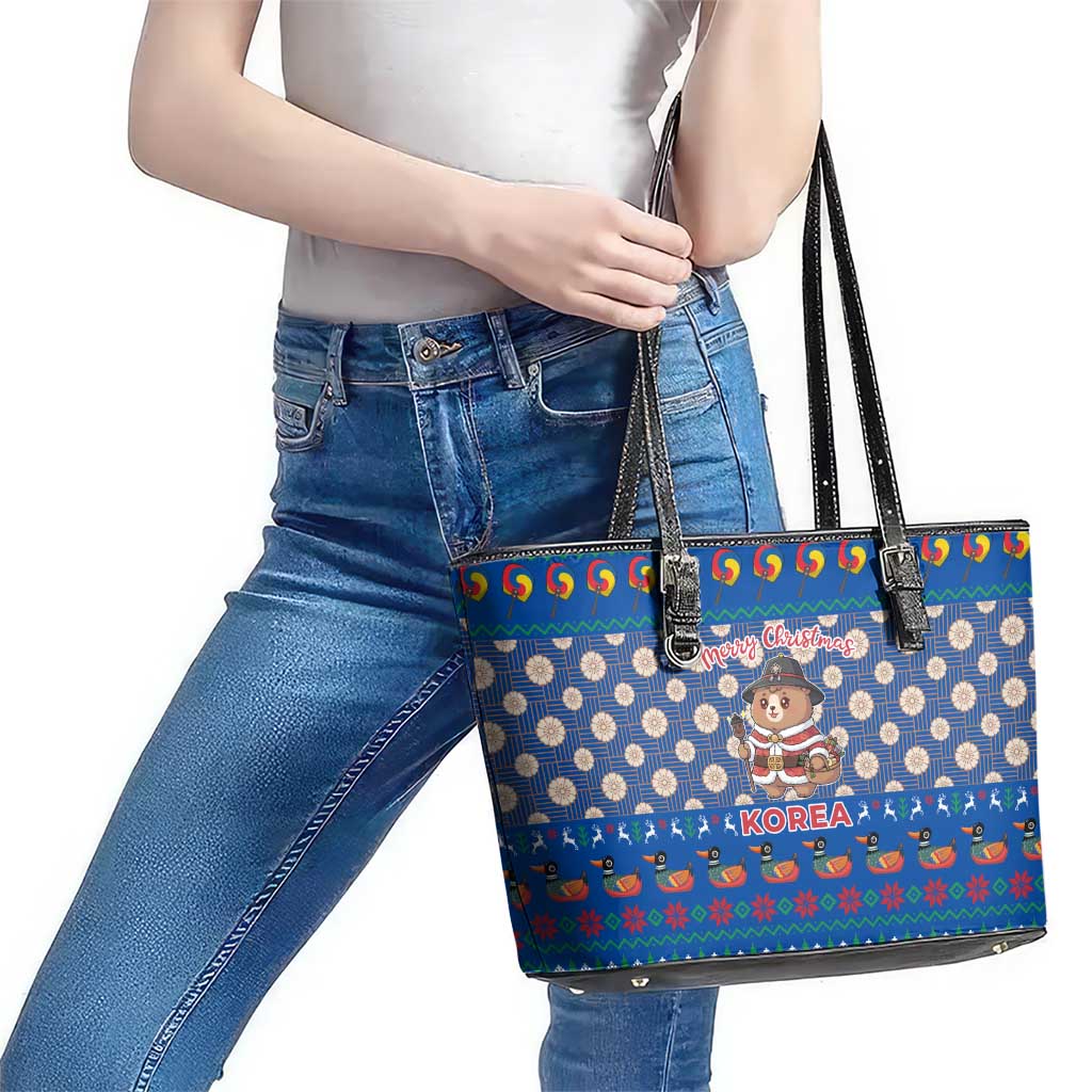 Korea Christmas Leather Tote Bag with Bear in Hanbok National Emblem and Traditional Boat Pattern Design - Wonder Print Shop