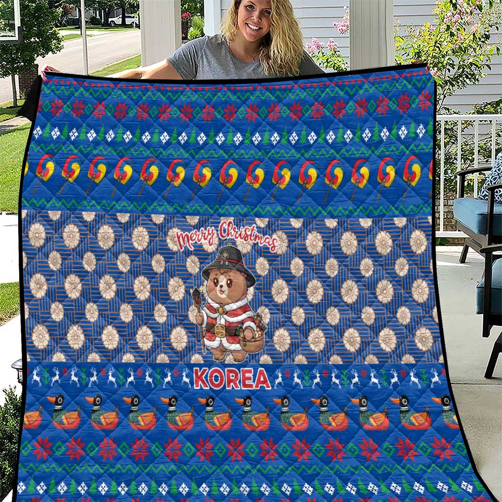 Korea Christmas Quilt with Bear in Hanbok National Emblem and Traditional Boat Pattern Design - Wonder Print Shop