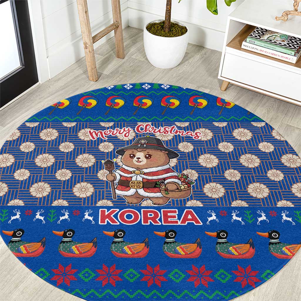 Korea Christmas Round Carpet with Bear in Hanbok National Emblem and Traditional Boat Pattern Design - Wonder Print Shop