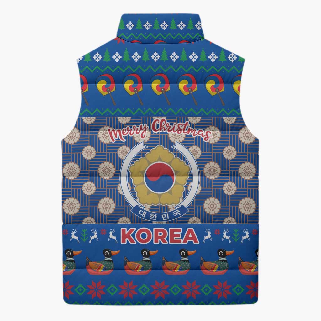 Korea Christmas Sleeveless Puffer Jacket with Bear in Hanbok National Emblem and Traditional Boat Pattern Design - Wonder Print Shop