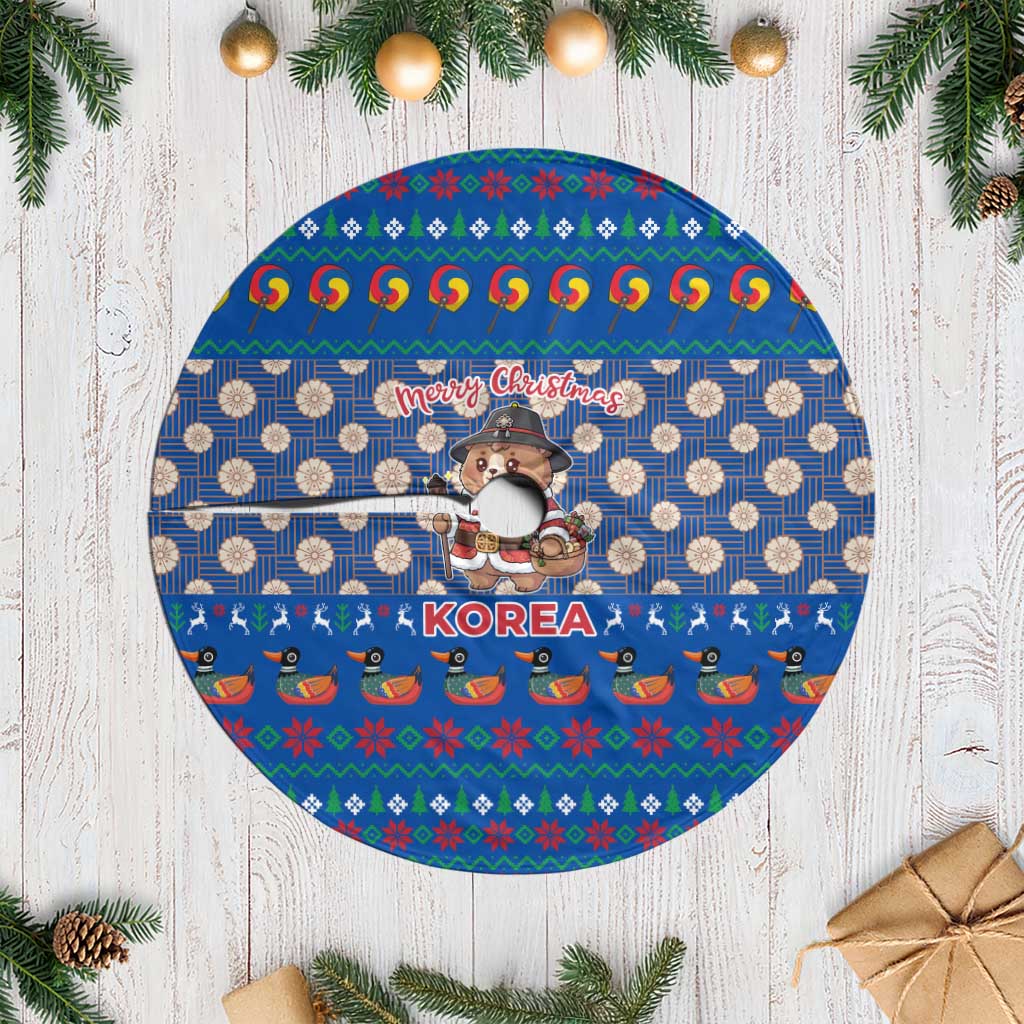 Korea Christmas Tree Skirt with Bear in Hanbok National Emblem and Traditional Boat Pattern Design - Wonder Print Shop