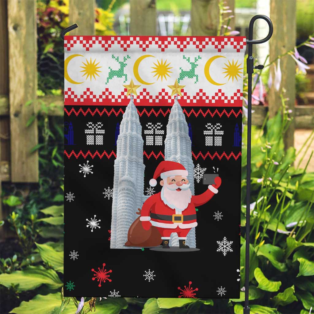 Malaysia Christmas Garden Flag with Santa Claus Petronas Towers Snowflakes and Festive Icons - Wonder Print Shop