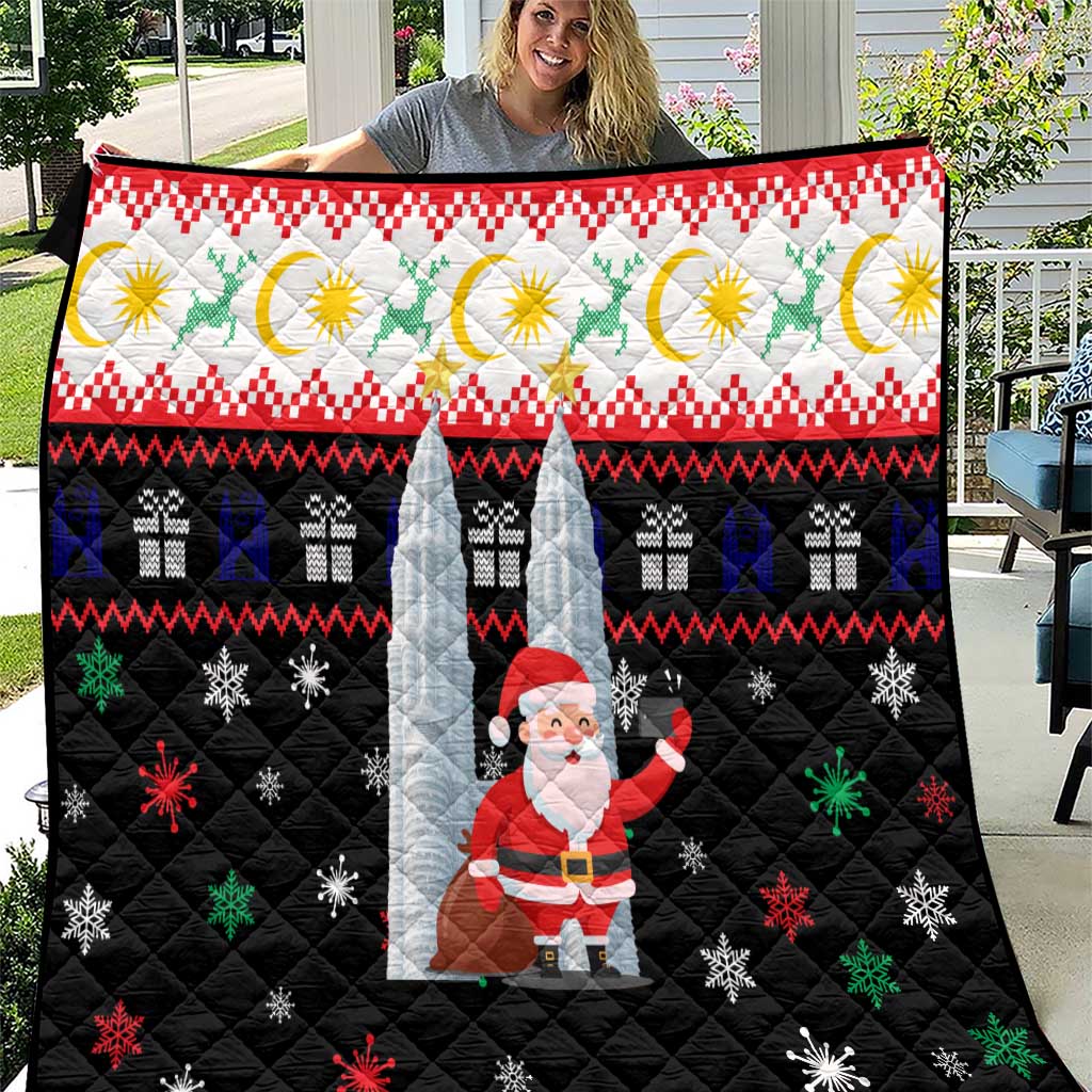 Malaysia Christmas Quilt with Santa Claus Petronas Towers Snowflakes and Festive Icons - Wonder Print Shop