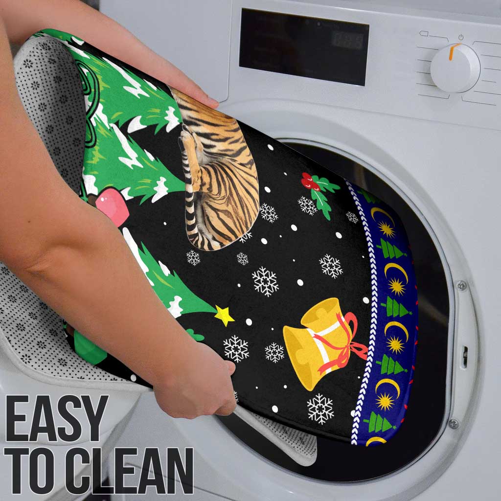 Malaysia Christmas Bathroom Set with Tiger Santa Hat Snowflakes and Holiday Tree Pattern - Wonder Print Shop