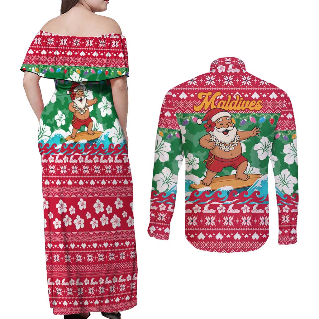 Maldives Christmas Couples Matching Off Shoulder Maxi Dress and Long Sleeve Button Shirt with Surfing Santa Claus Tropical Flowers and Holiday Wave - Wonder Print Shop