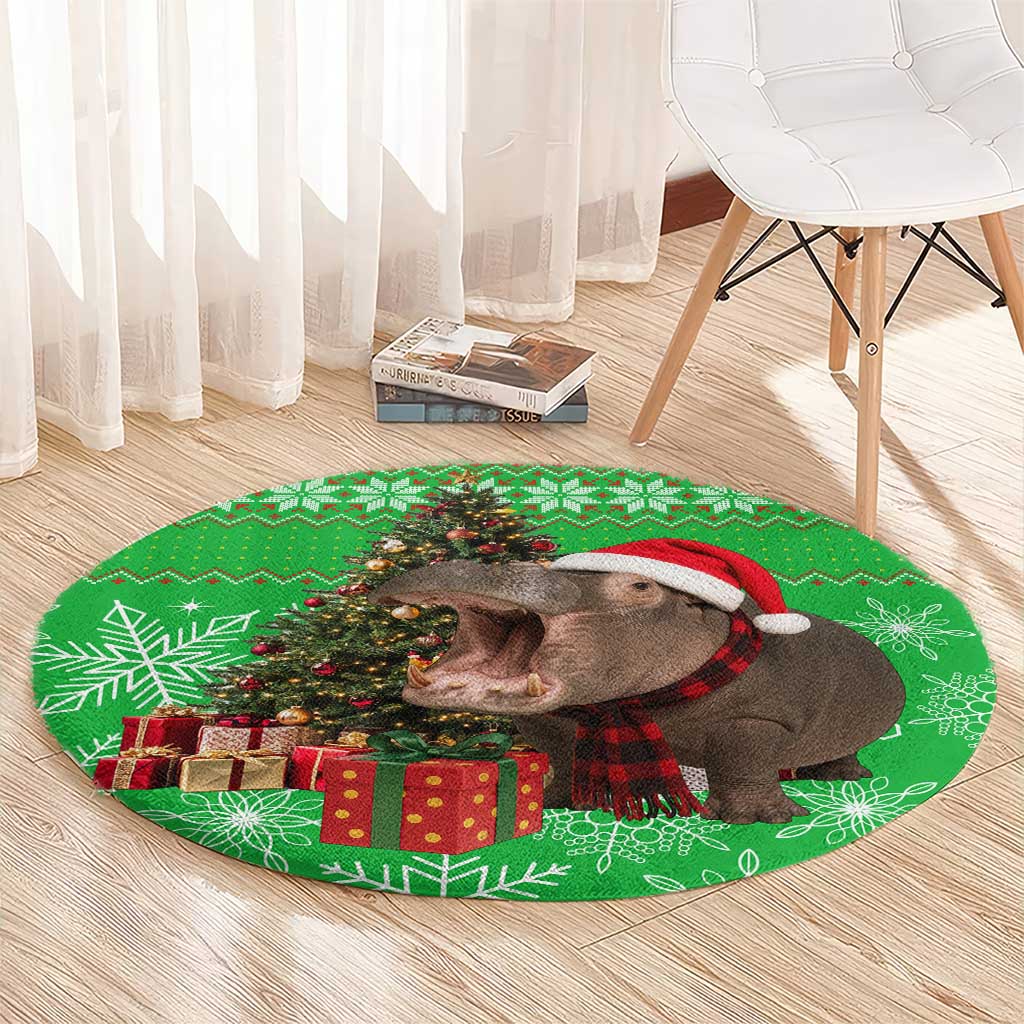Mali Christmas Round Carpet with Hippo Santa Hat Snowflakes and Holiday Gift - Wonder Print Shop