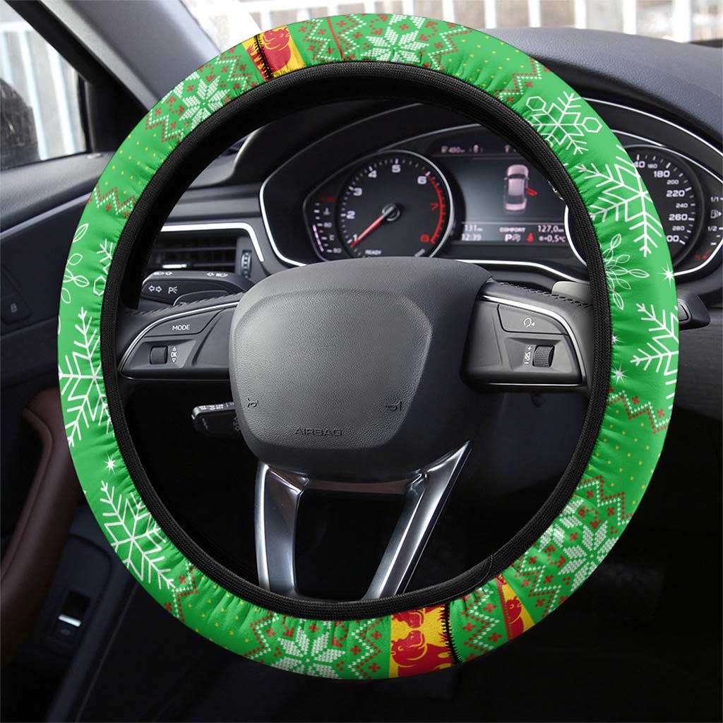 Mali Christmas Steering Wheel Cover with Hippo Santa Hat Snowflakes and Holiday Gift - Wonder Print Shop