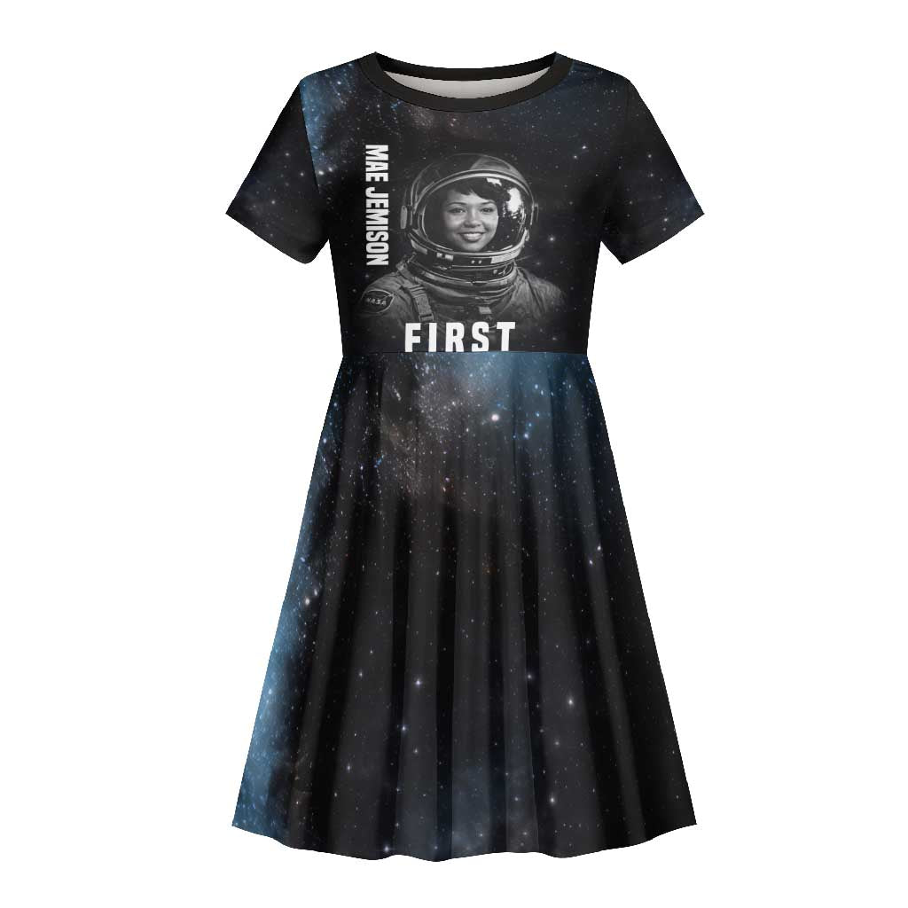 Mae Jemison Kid Short Sleeve Dress with NASA Spacesuit Portrait, First Black Woman - Wonder Print Shop