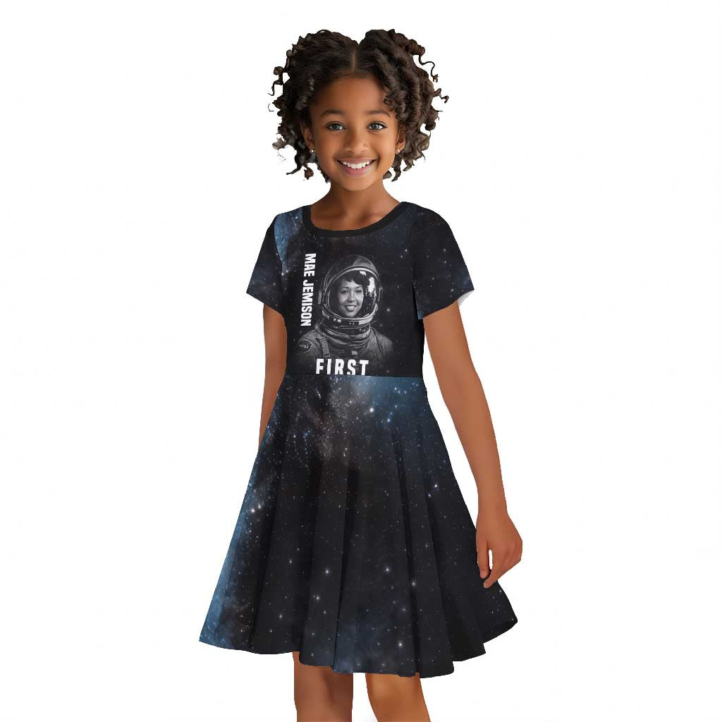 Mae Jemison Kid Short Sleeve Dress with NASA Spacesuit Portrait, First Black Woman - Wonder Print Shop
