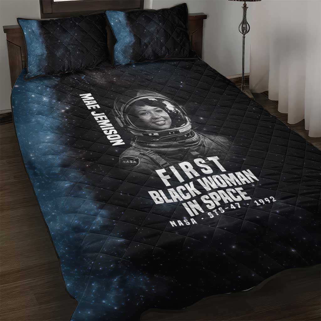 Mae Jemison Quilt Bed Set with NASA Spacesuit Portrait, First Black Woman - Wonder Print Shop